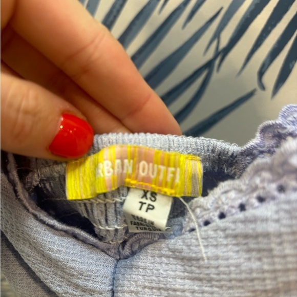 Urban Outfitters Sydney Smocked Tank Top XS - Picture 5 of 6